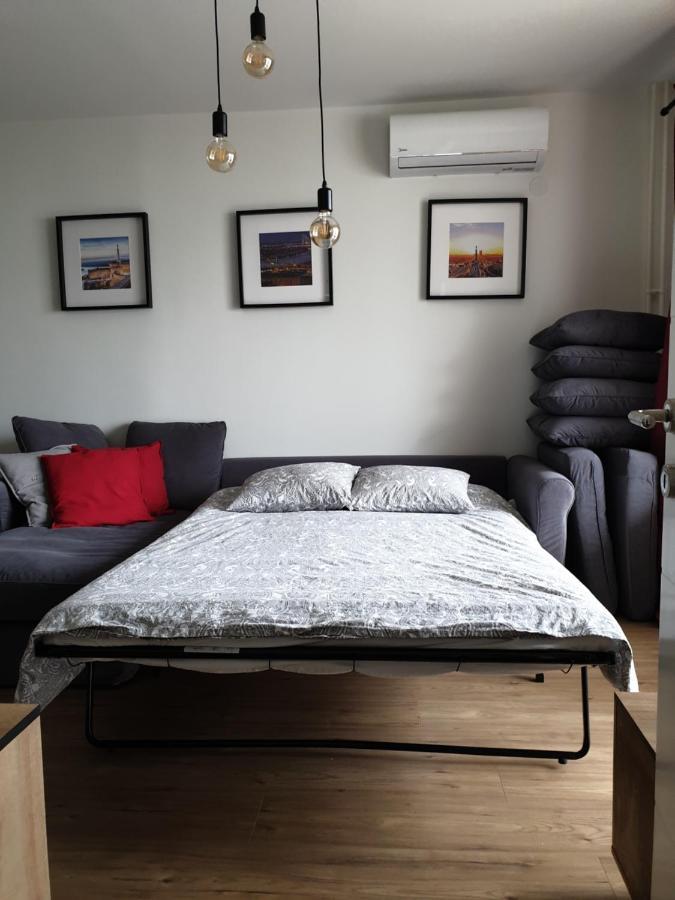 Tito Lux Apartment Belgrade